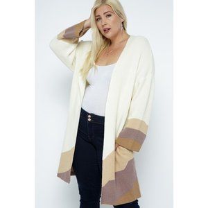 PLUS CHUNKY KNIT OPEN CARDIGAN WITH COLOR BLOCK DETAIL